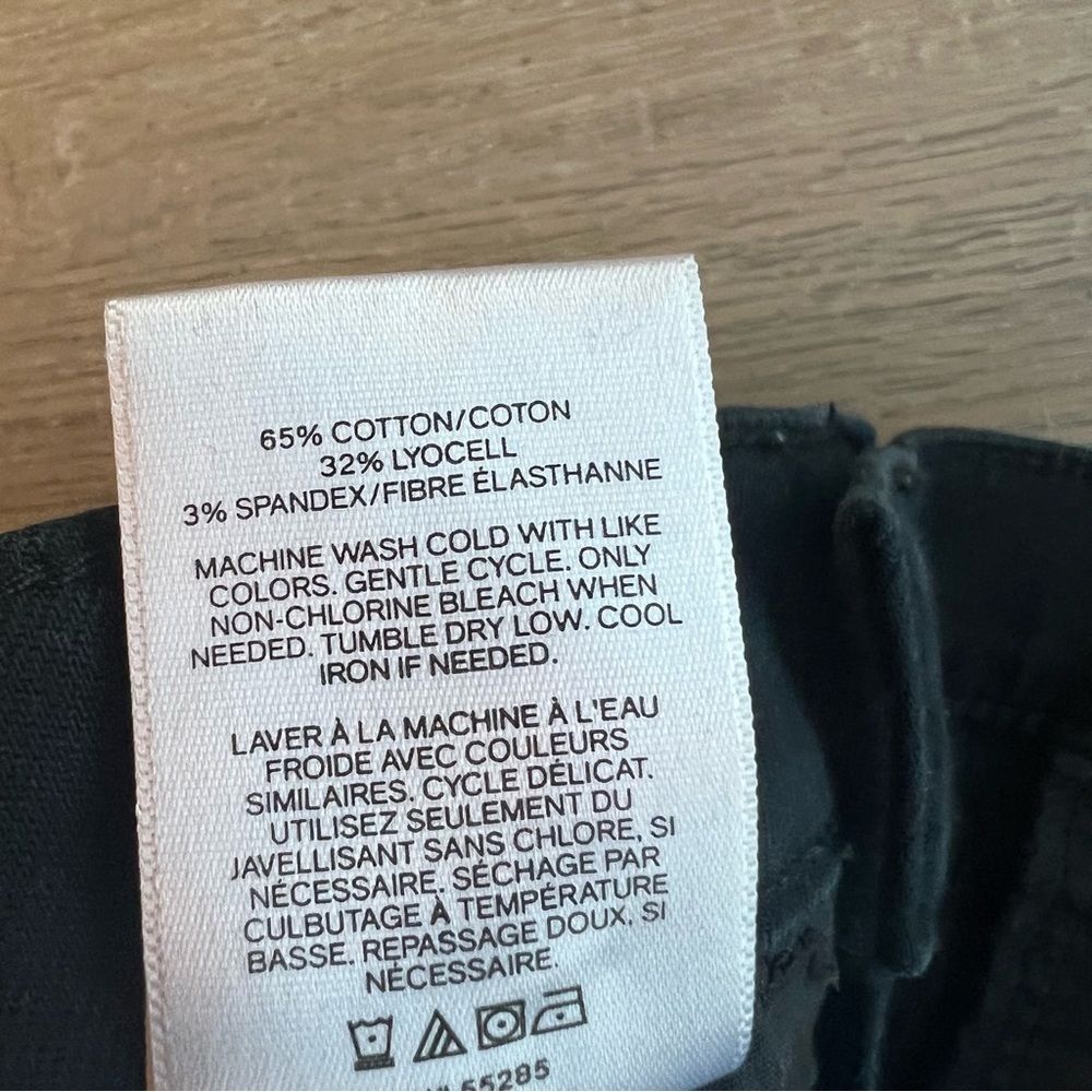 Express Black Mid Rise Shorts - Picture 3 of 4
